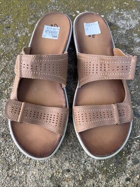 Clarks Women's Tan Perforated Dual-Strap Comfort Sandals